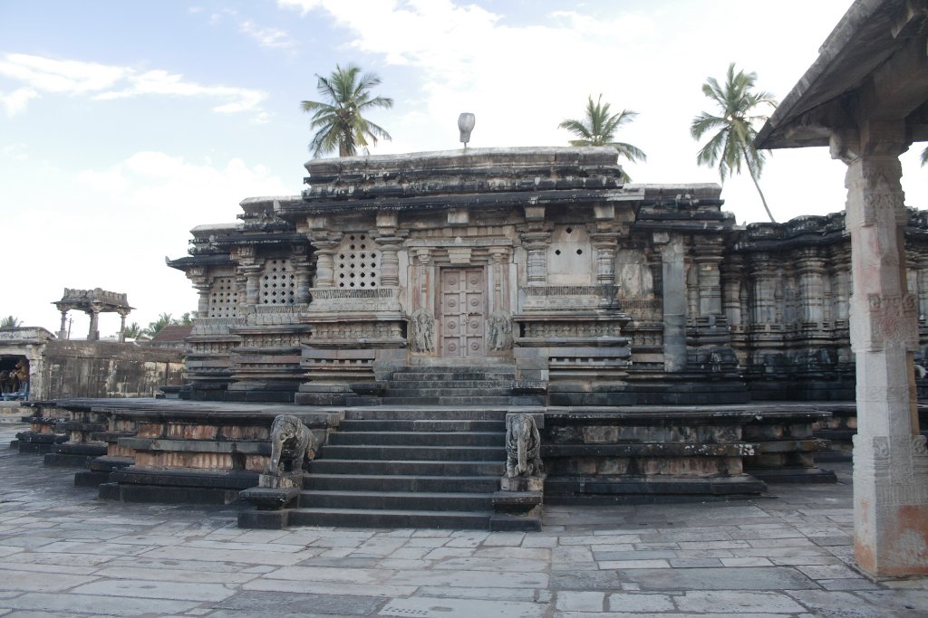 28-Chennakesava Temple.jpg - Chennakesava Temple